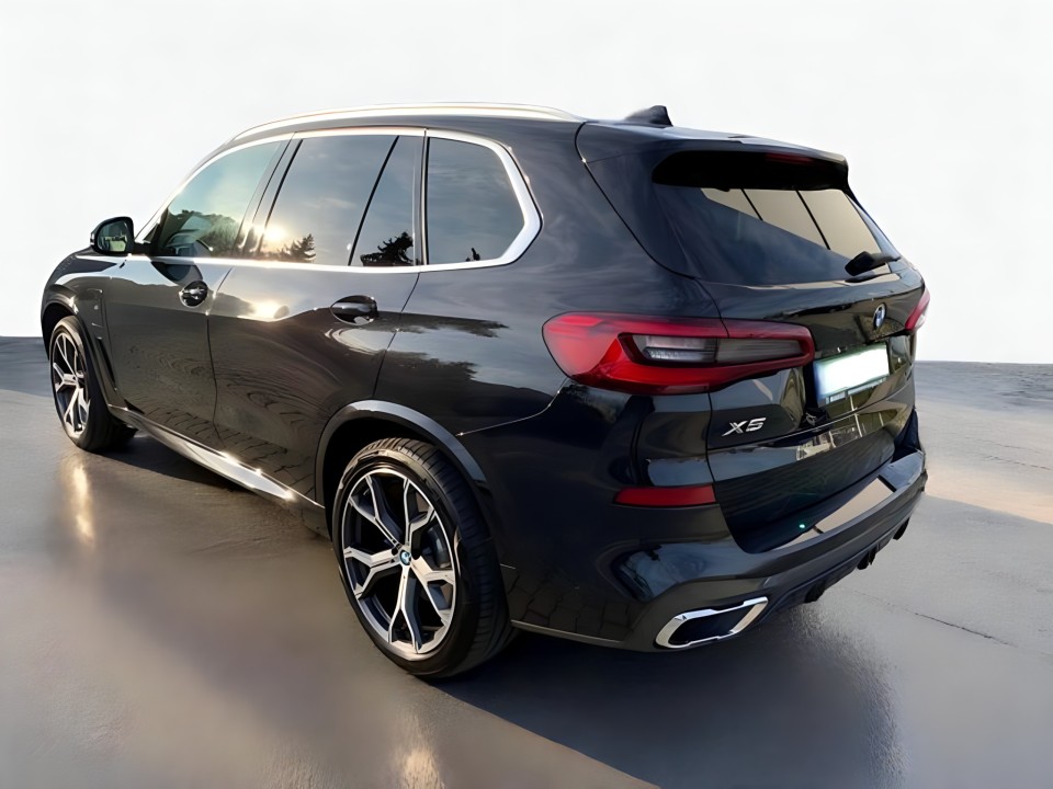 BMW X5 xDrive45e M-Sport (3)