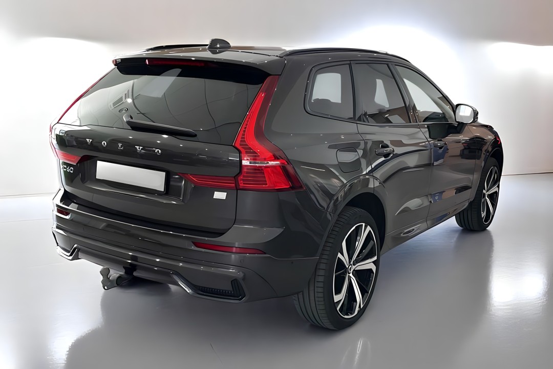 Volvo XC 60 T8 Recharge AWD Ultimate Dark (4)
