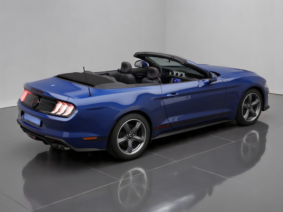 Ford Mustang GT - foto 9