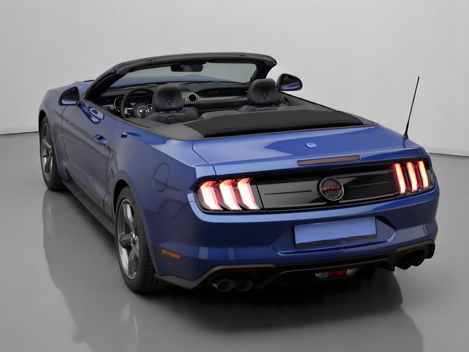 Ford Mustang GT - foto 12