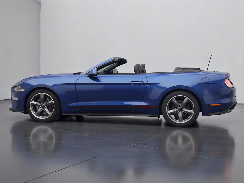 Ford Mustang GT - foto 15