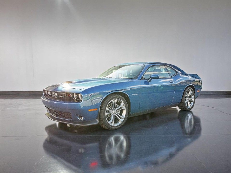 Dodge Challenger R/T (2)