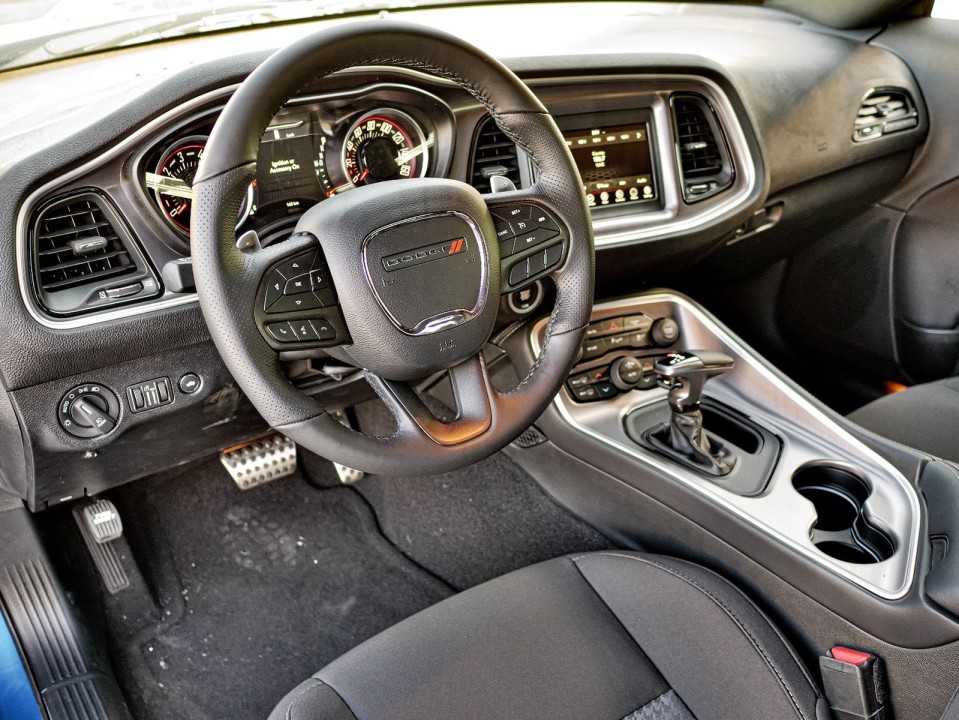 Dodge Challenger R/T - foto 13