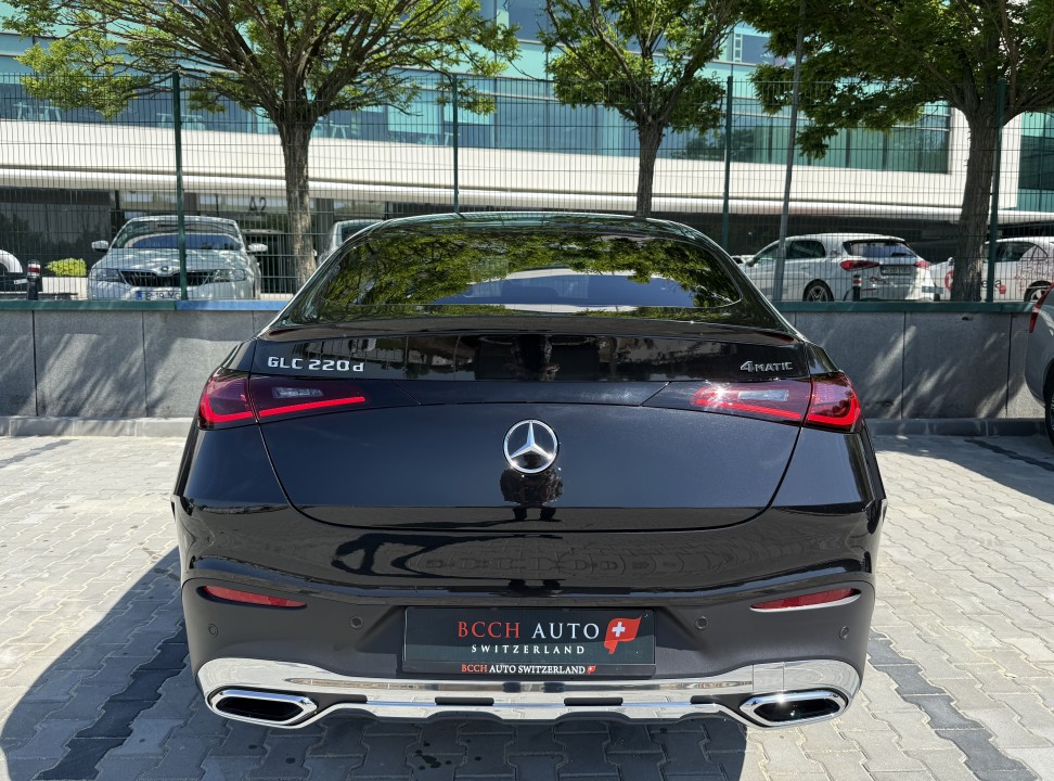 Mercedes-Benz GLC Coupe 220d 4MATIC AMG Line (4)