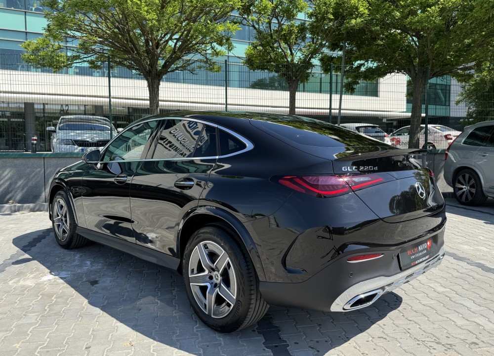 Mercedes-Benz GLC Coupe 220d 4MATIC AMG Line (5)