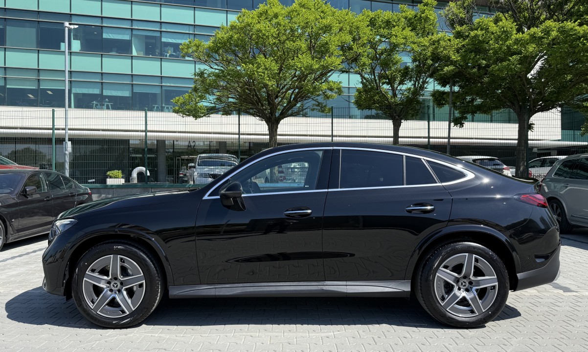 Mercedes-Benz GLC Coupé Mercedes-Benz GLC Coupe 220d 4MATIC AMG Line - foto 6