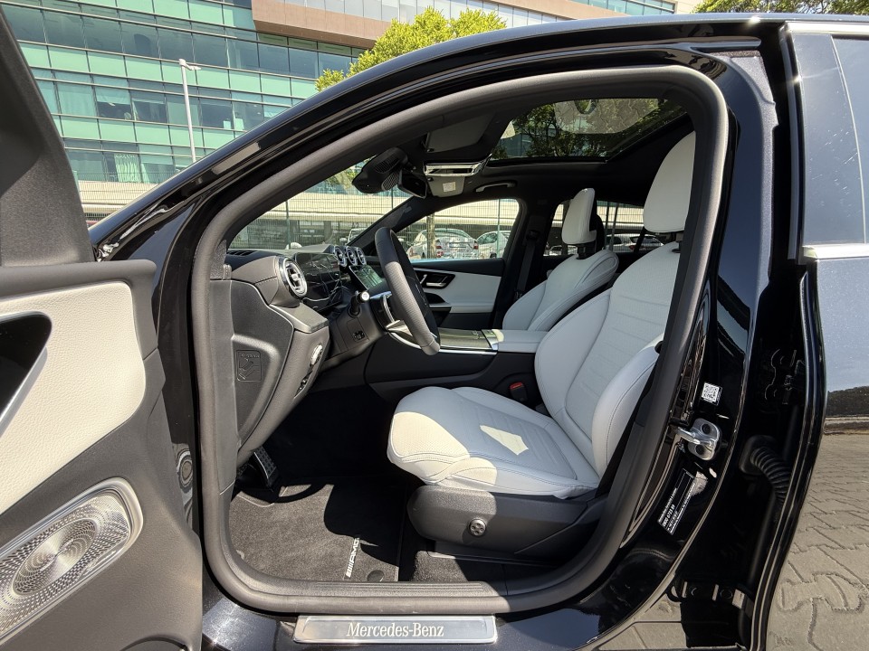 Mercedes-Benz GLC Coupé Mercedes-Benz GLC Coupe 220d 4MATIC AMG Line - foto 9