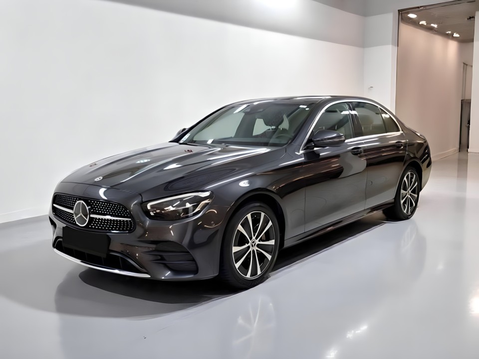 Mercedes-Benz E 400d 4MATIC (3)