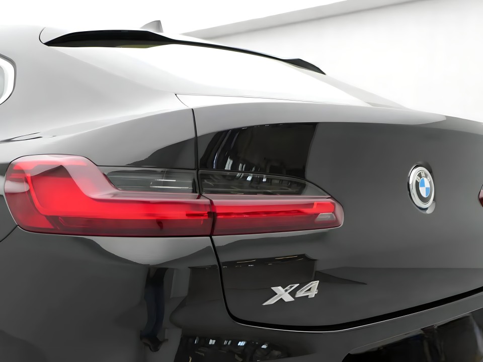 BMW X4 xDrive20i - foto 29