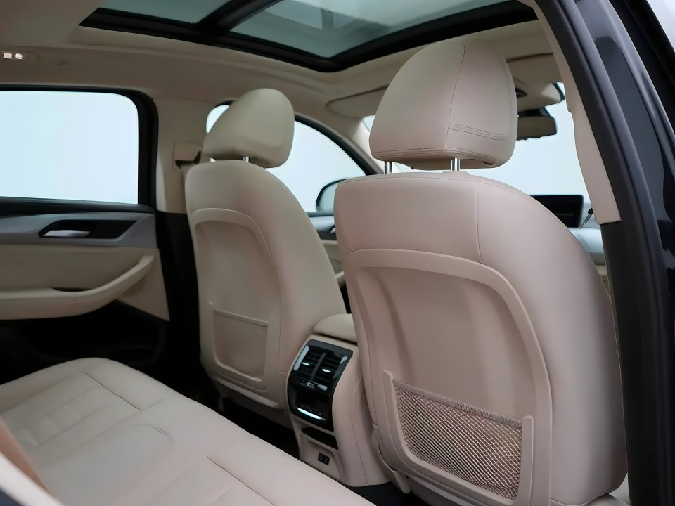 BMW X4 xDrive20i - foto 19