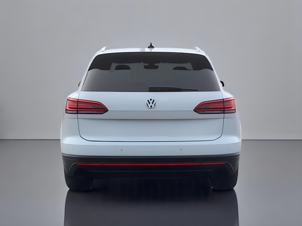 Volkswagen Touareg V6 TDI (4)