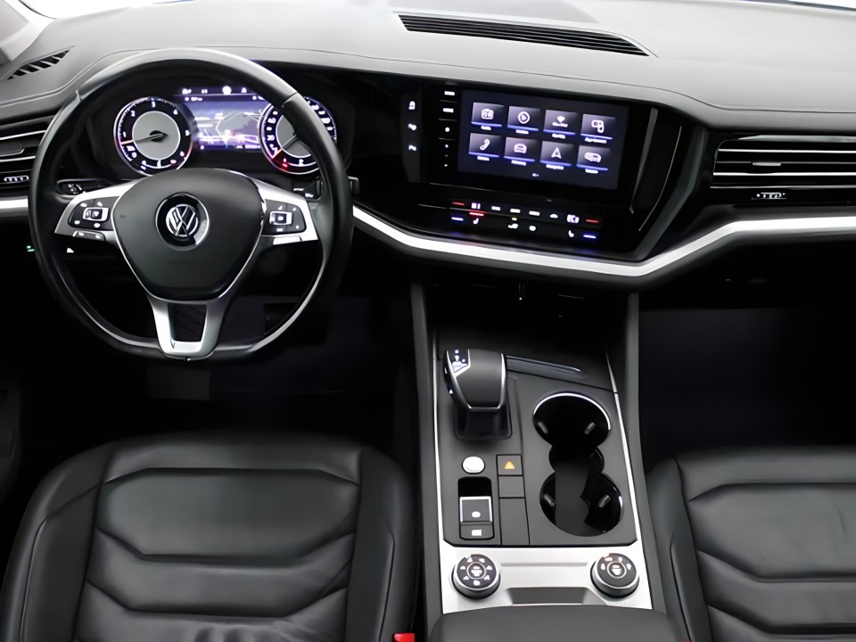 Volkswagen Touareg V6 TDI - foto 13