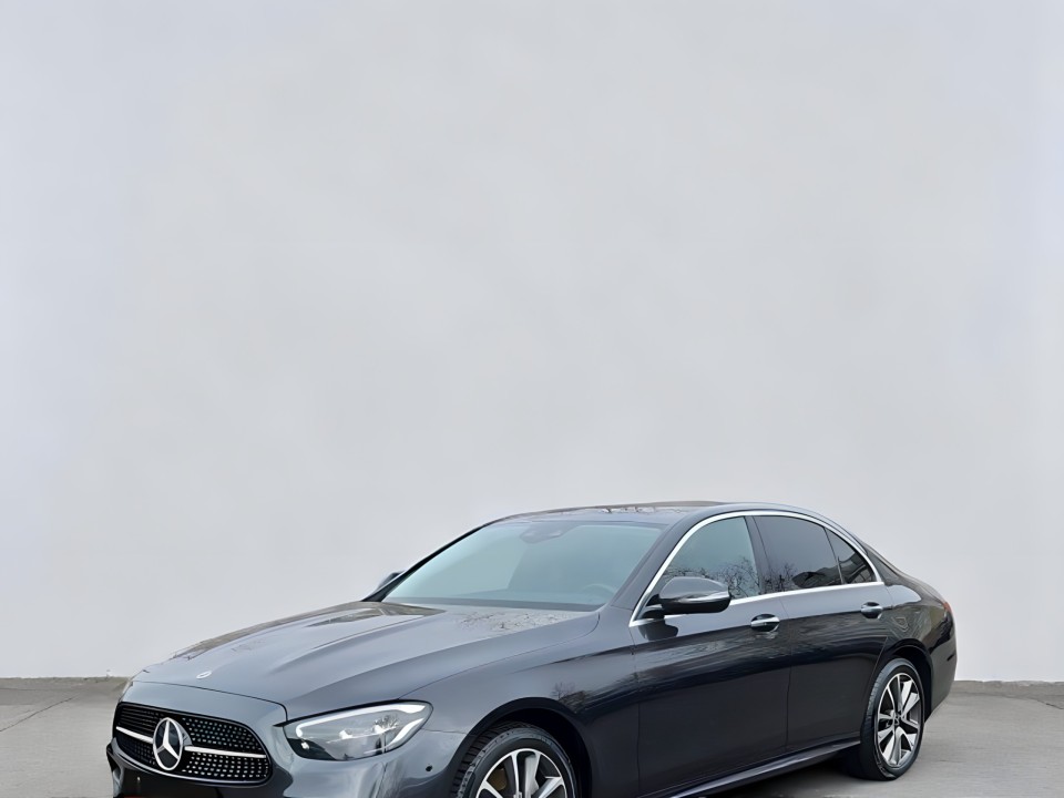 Mercedes-Benz E 300d 4MATIC (5)