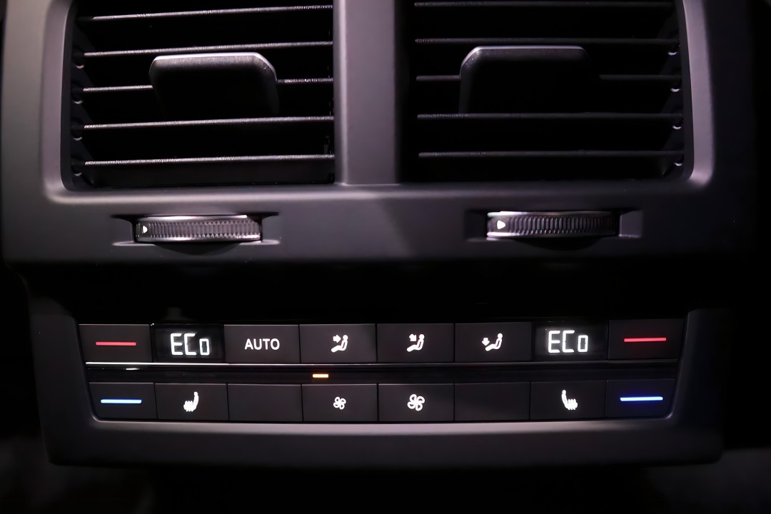 Volkswagen Touareg V6 TDI - foto 13