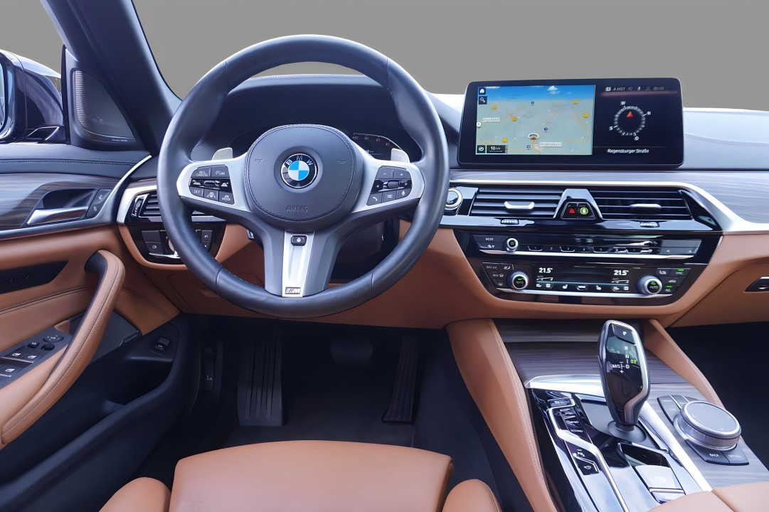 BMW Seria 5 530d xDrive Luxury Line - foto 6