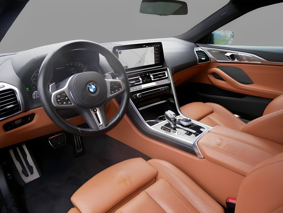 BMW Seria 8 M850i xDrive - foto 9