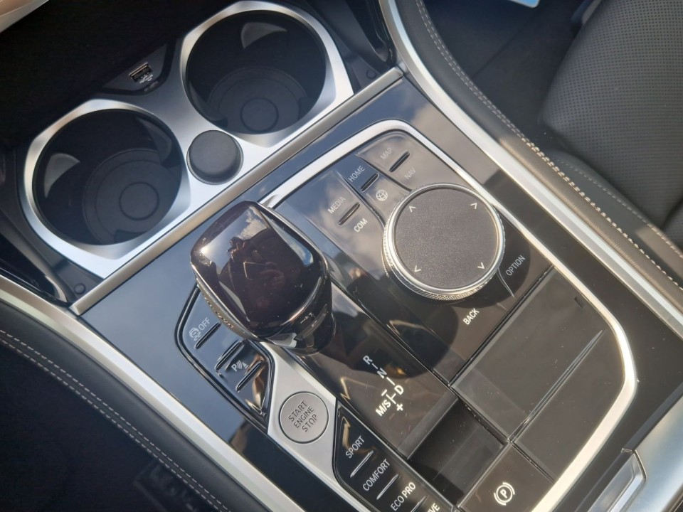 BMW Seria 8 840d xDrive - foto 9