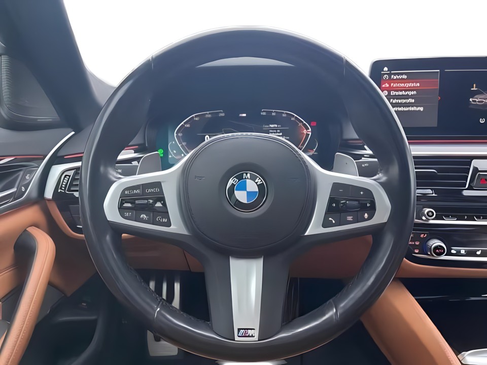 BMW Seria 5 540i xDrive M-Sport - foto 7
