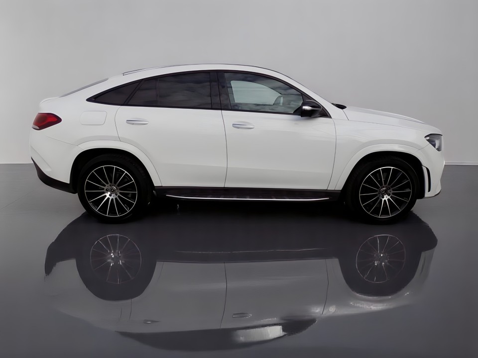 Mercedes-Benz GLE Coupe Mercedes-Benz GLE 350d AMG-Line 4Matic (2)