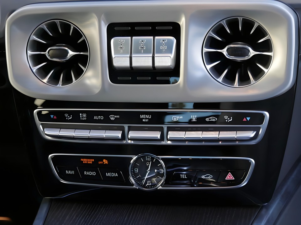Mercedes-Benz G 400d - foto 9
