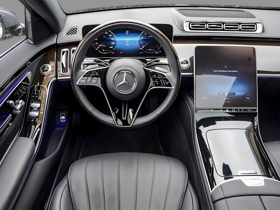 Mercedes-Benz S 500 4MATIC Sedan (5)