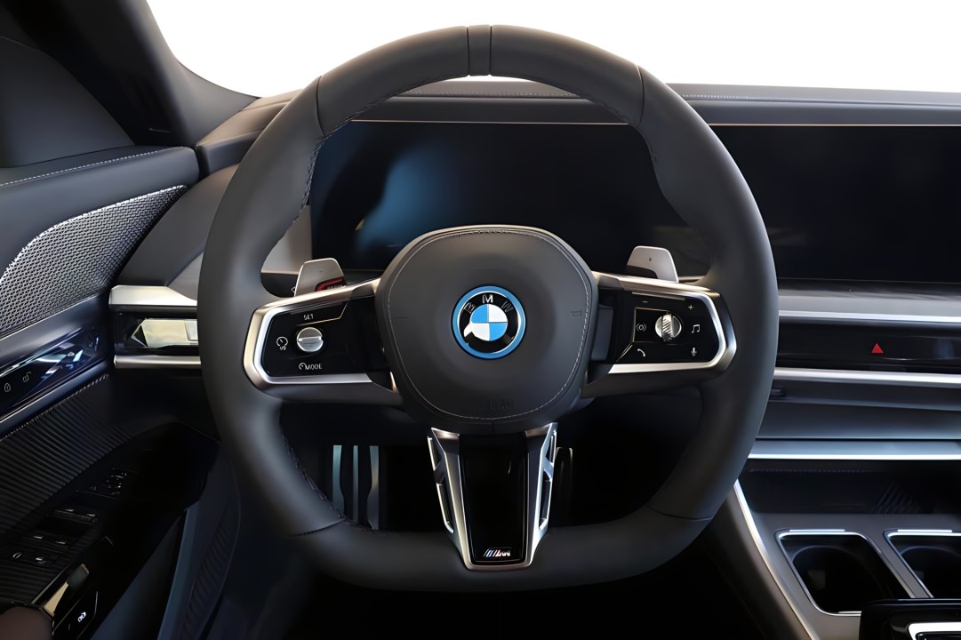 BMW Seria 7 750e xDrive (5)