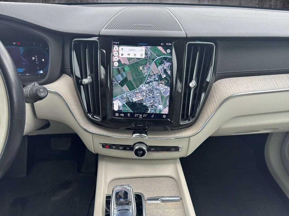 Volvo XC 60 B5 AWD Petrol Inscription - foto 9