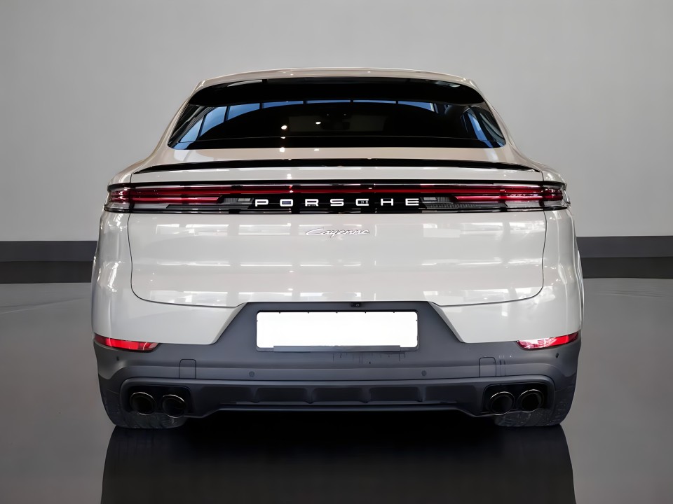 Porsche Cayenne Coupe E-Hybrid - foto 6