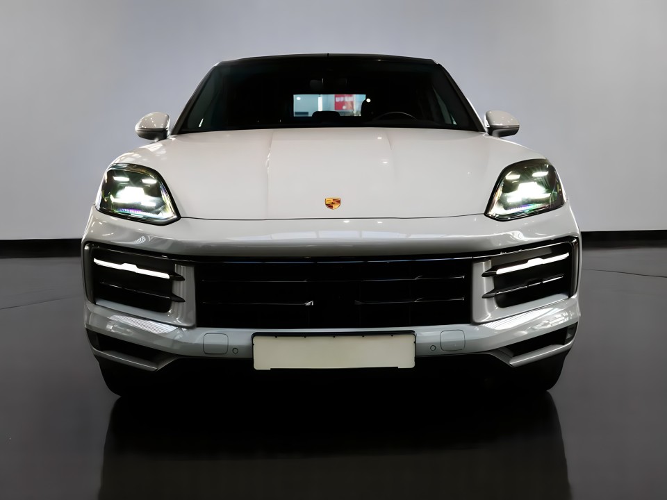 Porsche Cayenne Coupe E-Hybrid (2)