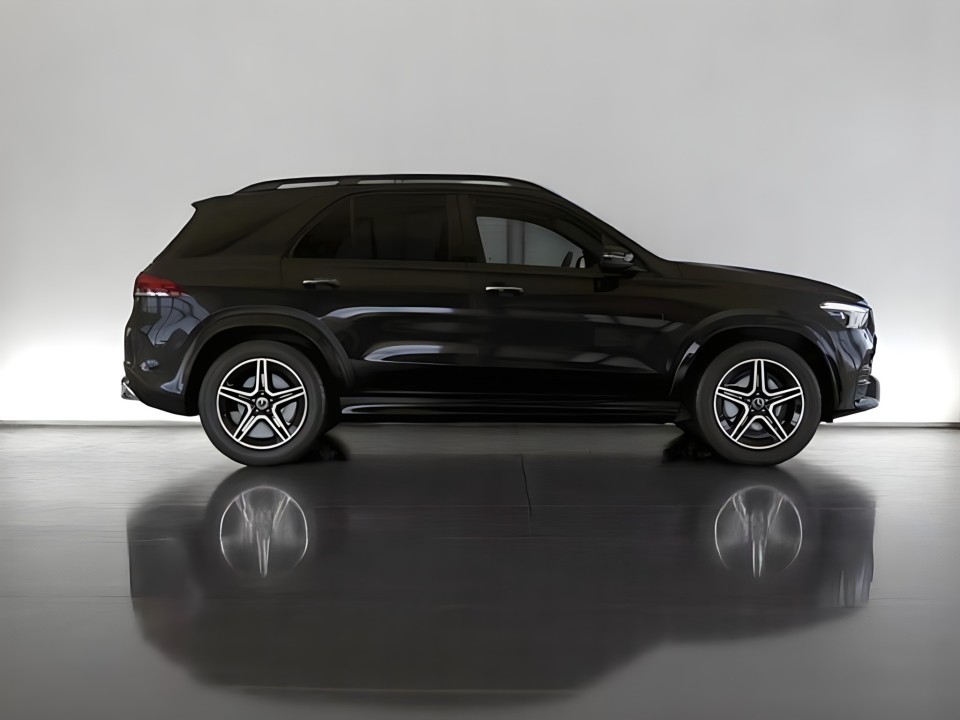 Mercedes-Benz GLE 300 d 4MATIC (3)