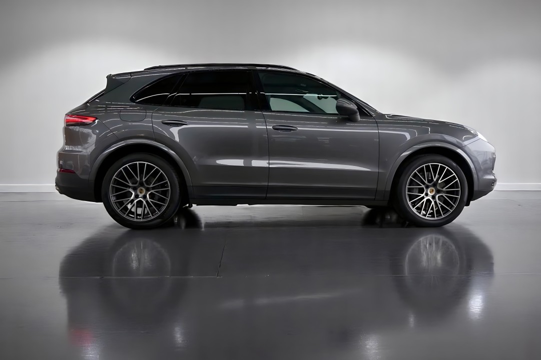 Porsche Cayenne S (2)