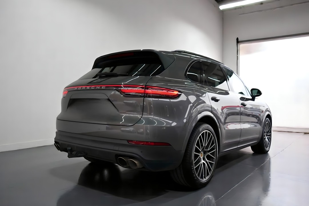 Porsche Cayenne S (3)