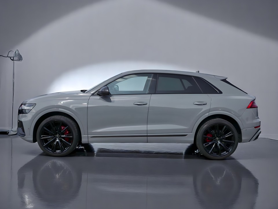 Audi Q8 50TDI quattro S line (4)