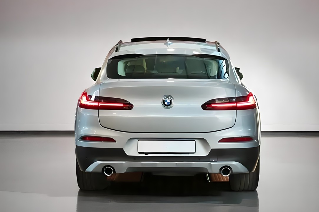 BMW X4 xDrive20d xLine (3)