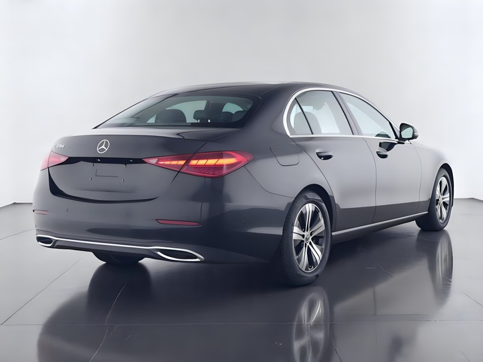 Mercedes-Benz C 220d Avantgarde (2)