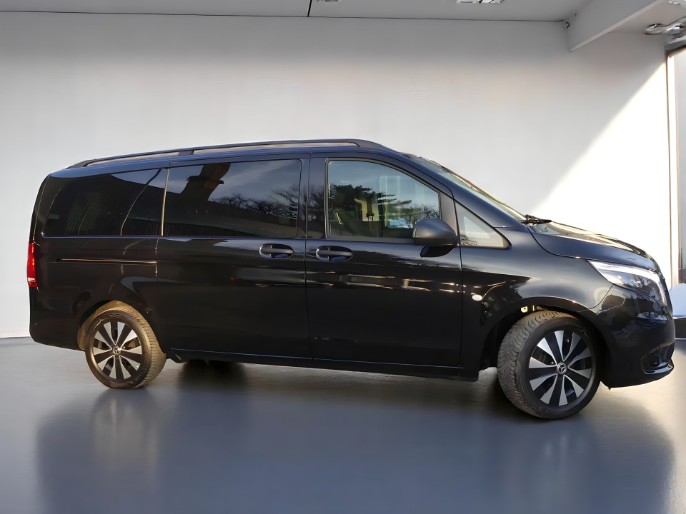 Mercedes-Benz Vito Tourer Pro 119CDI Long (1)
