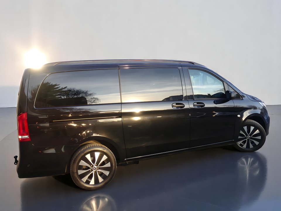 Mercedes-Benz Vito Tourer Pro 119CDI Long (3)