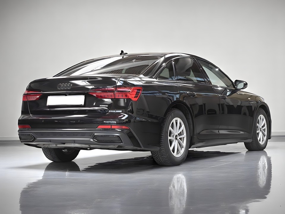Audi A6 45 TFSI Quattro S-tronic (4)