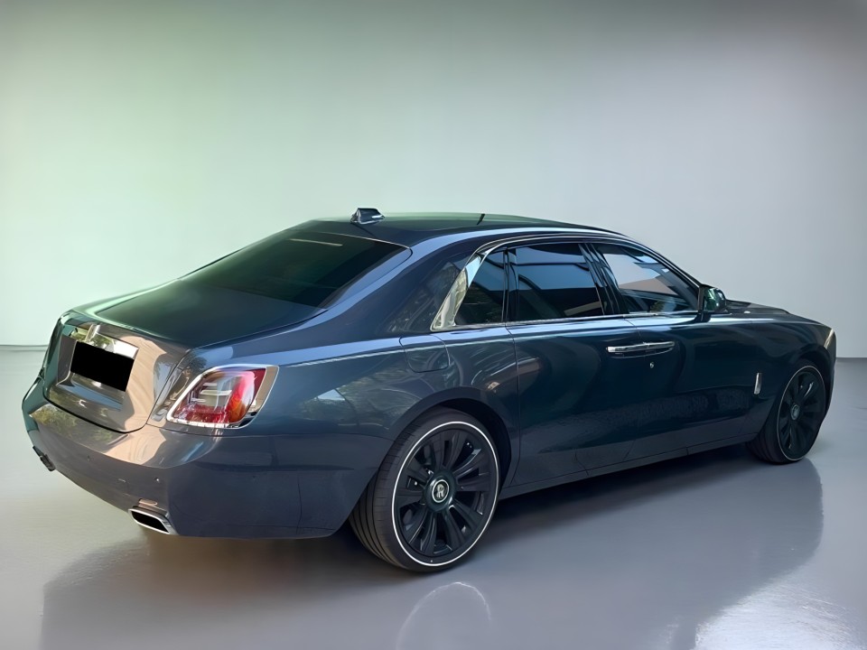 Rolls-Royce Ghost (4)