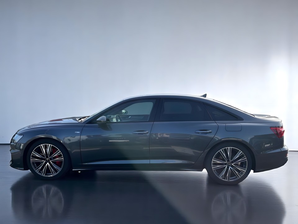 Audi A6 55 TFSI e Quattro S-tronic S-line (3)