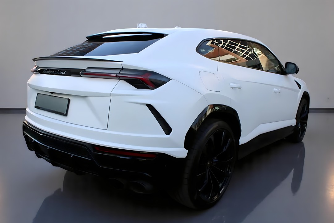 Lamborghini URUS (4)