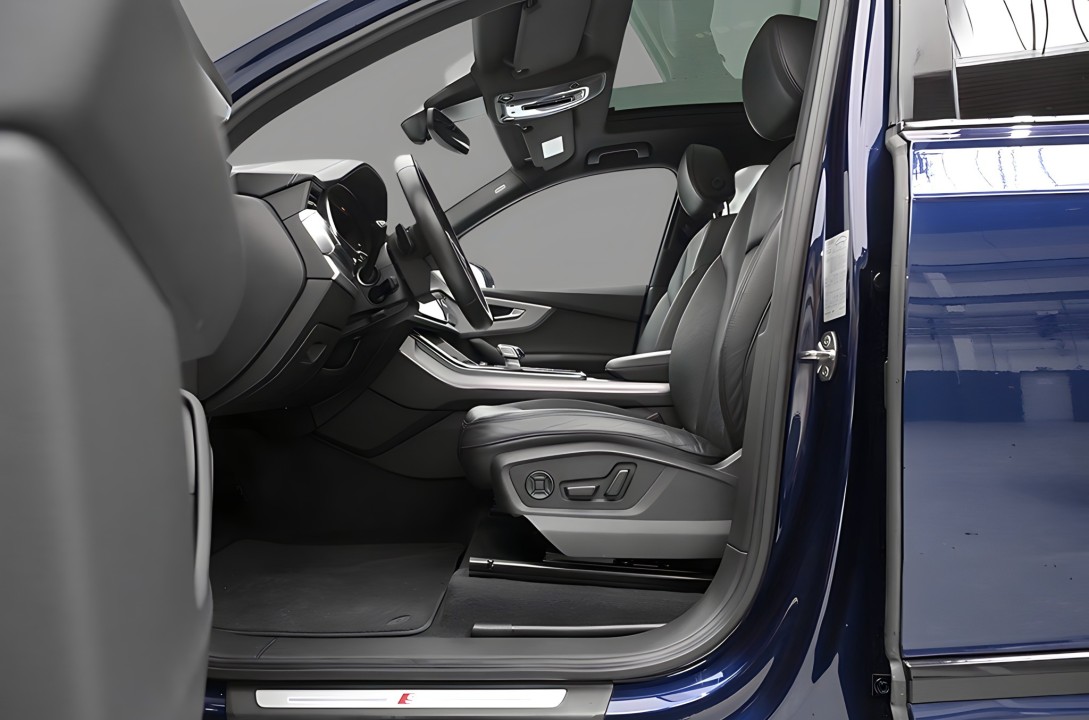 Audi Q7 55 TFSI Quattro Tiptronic S-line (5)