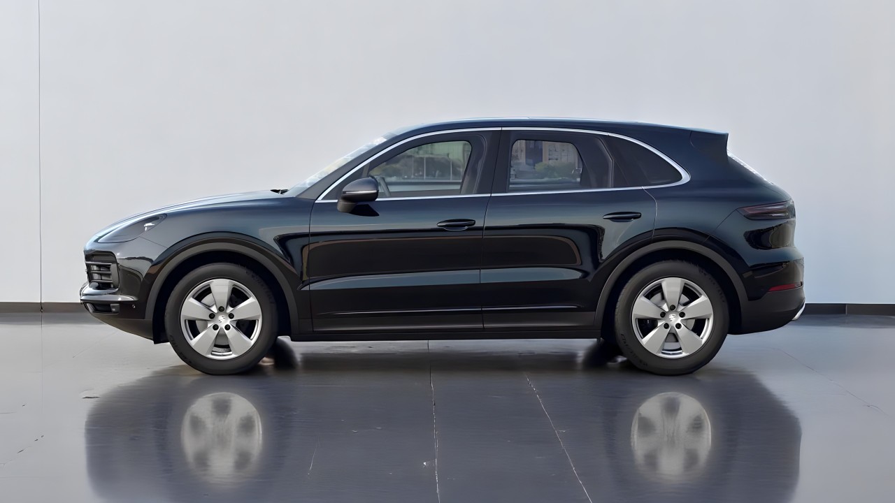 Porsche Cayenne (2)