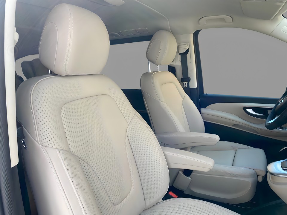 Mercedes-Benz V 300d 4MATIC Extralong AMG Line - foto 10