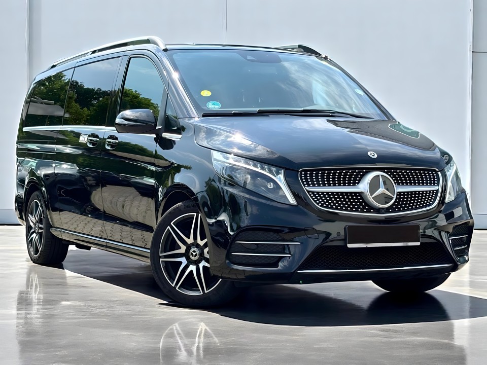 Mercedes-Benz V 300d AMG (2)