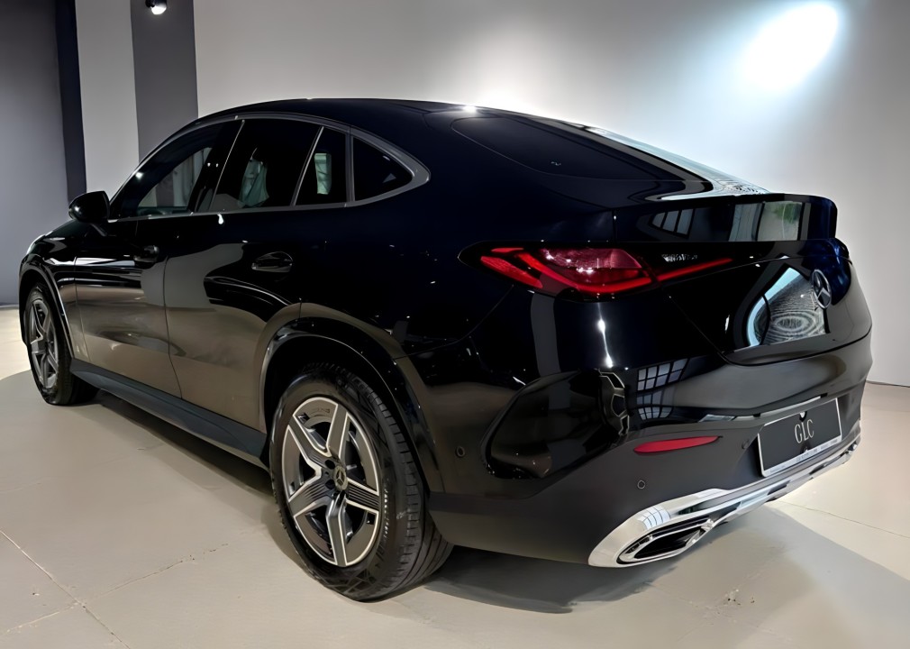 Mercedes-Benz GLC COUPE 220 d AMG LINE 4MATIC 9G-TRONIC (3)