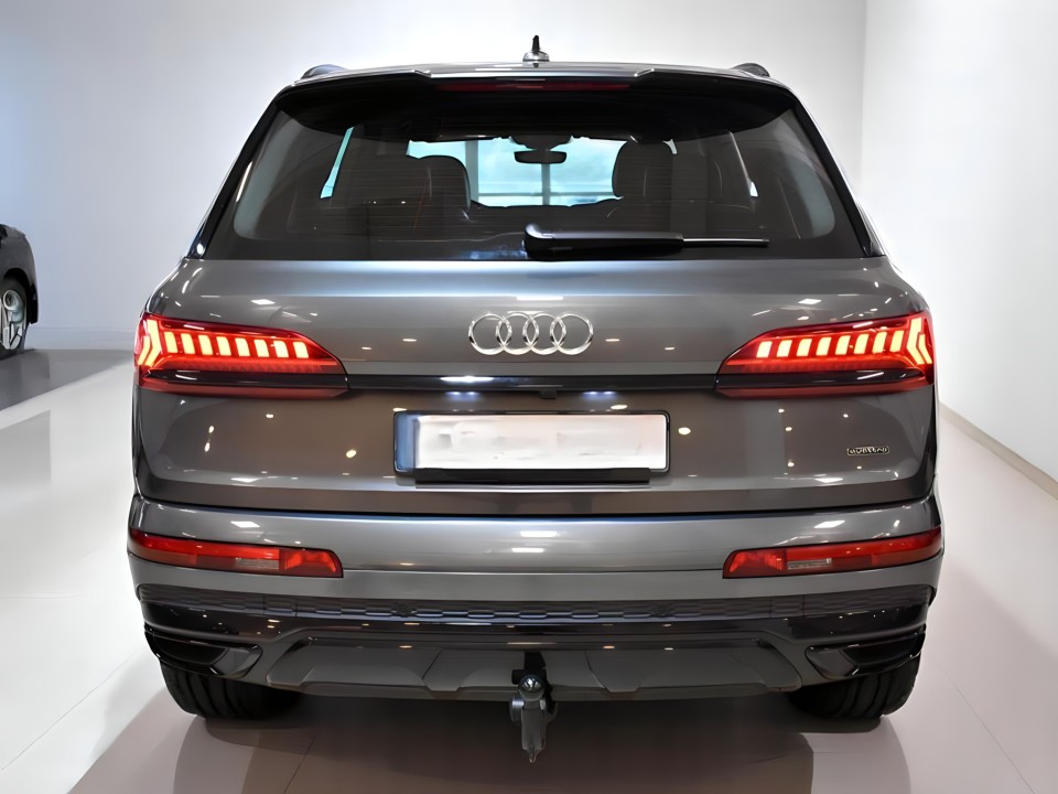 Audi Q7 60 TFSIe S-line (3)