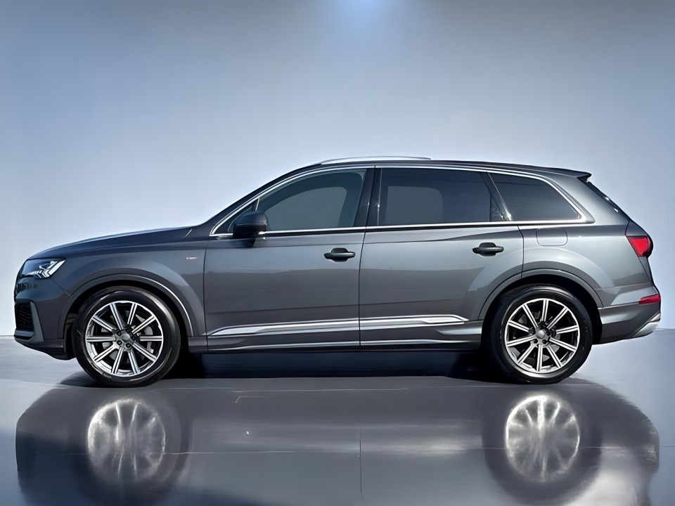 Audi Q7 55 TFSIe quattro tiptronic S-Line (3)