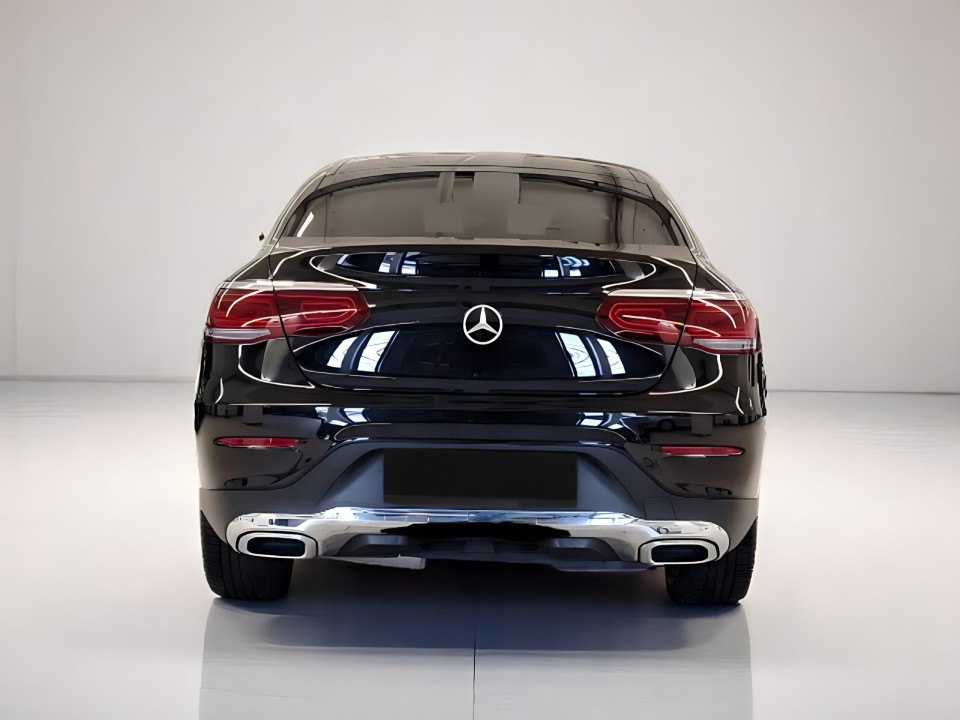 Mercedes-Benz GLC Coupe Mercedes-Benz GLC 300d 4MATIC Coupé (4)