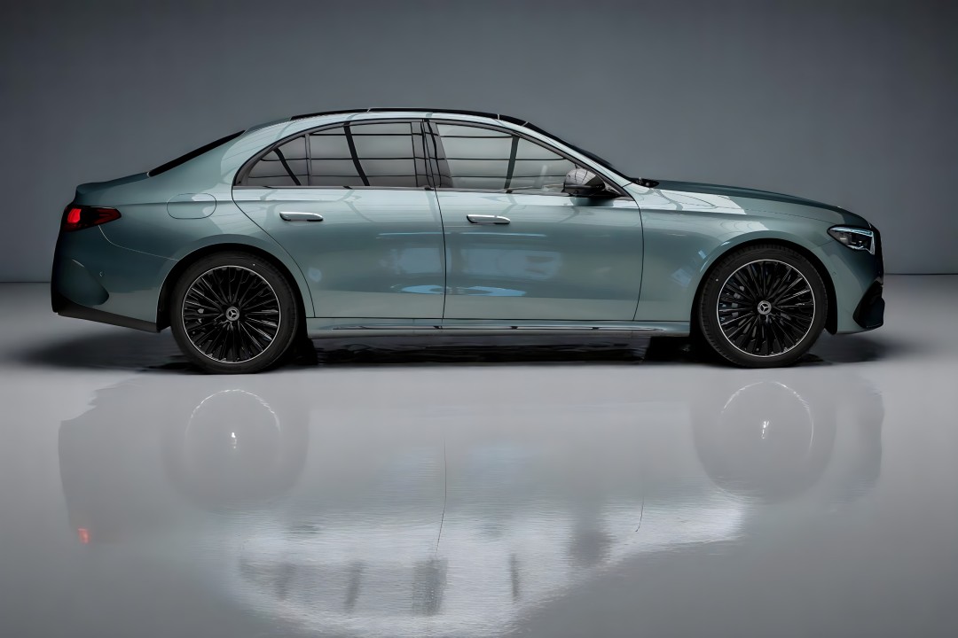 Mercedes-Benz E 200 AMG Line (2)